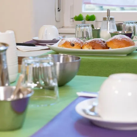 La Malvasia Alojamento de Acomodação e Pequeno-almoço Trento